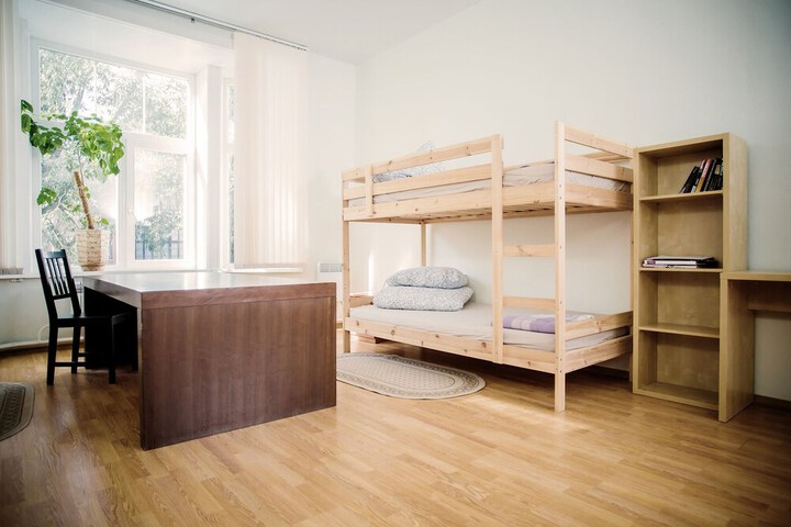 Room 27 of 41