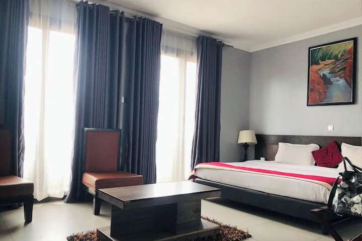 Room 12 of 88