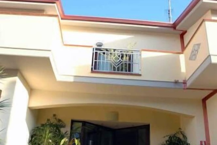 Hotel 18 of 23