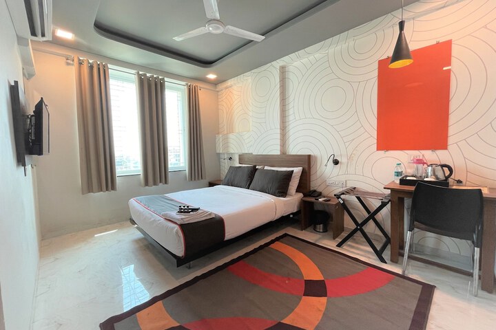 Room 15 of 31