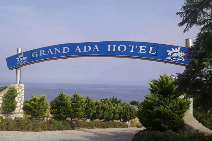 Hotel 66 of 71