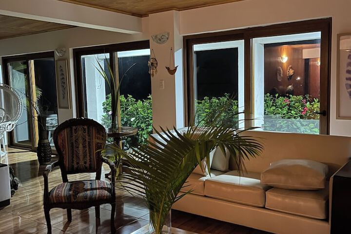 Room 46 of 157
