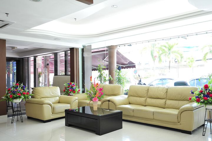 Lobby Entry