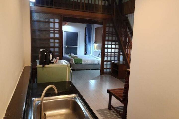 Room 48 of 171