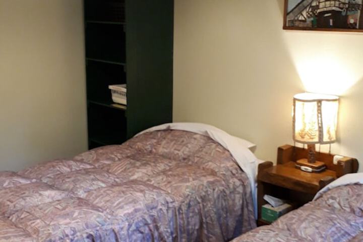 Room 17 of 128