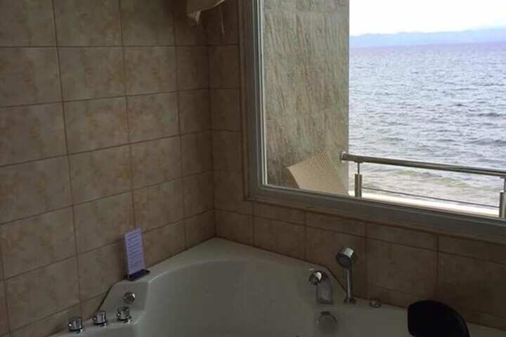 Hot Tub 33 of 42
