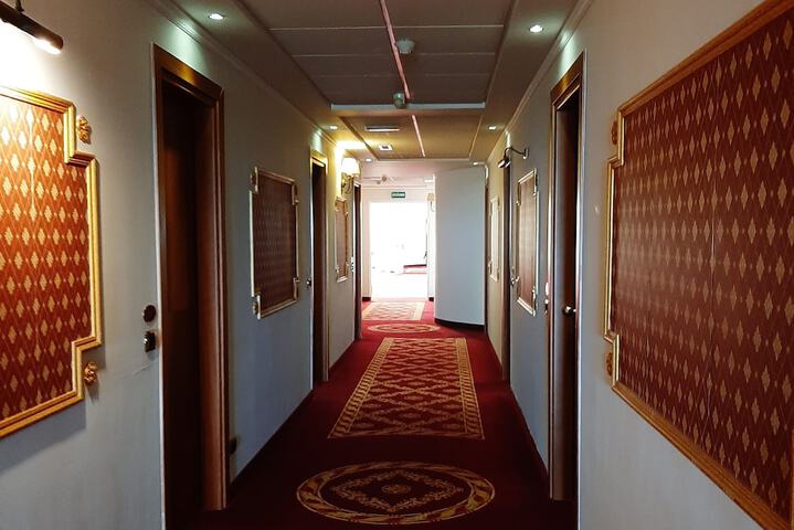 Room 18 of 67