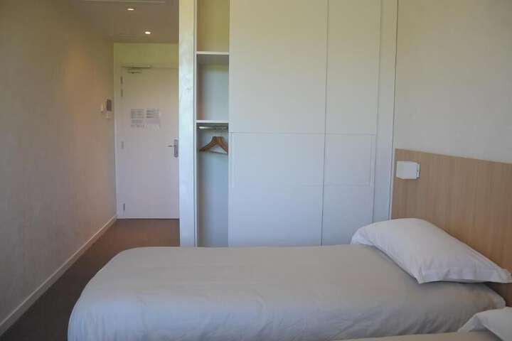 Room 49 of 86