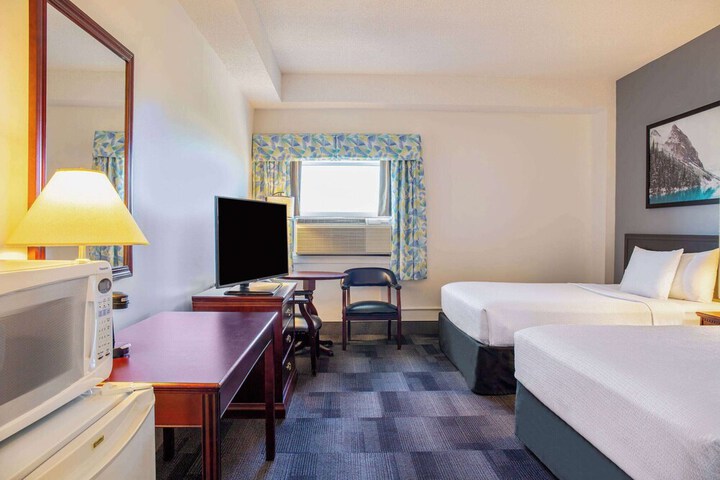 Room 21 of 81