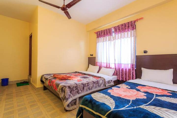 Room 13 of 29