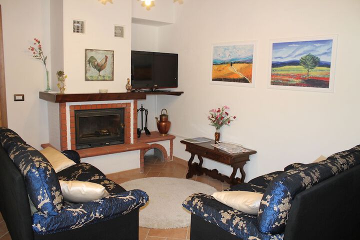Room 27 of 51