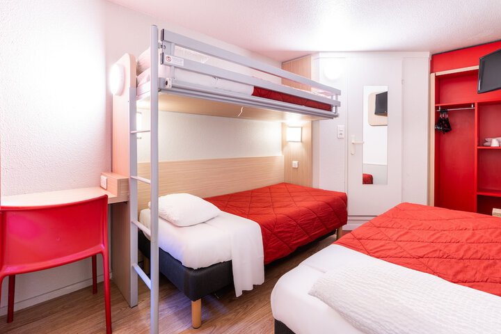 Room 7 of 56