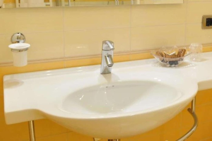 Clean Restrooms