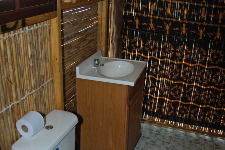 Room 3 of 18
