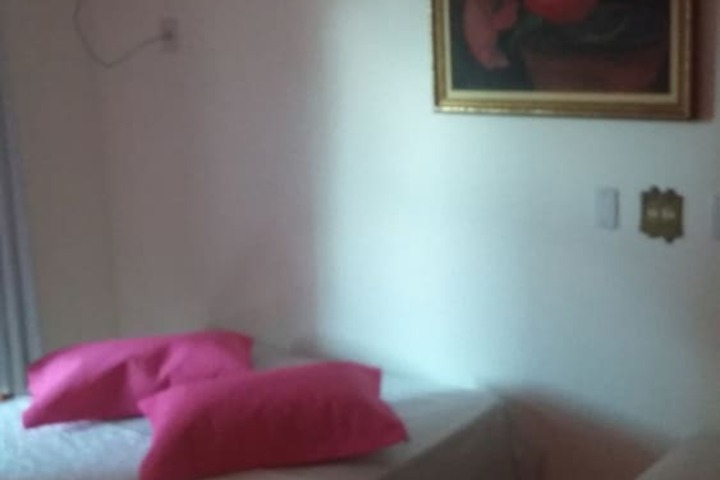 Room 3 of 34