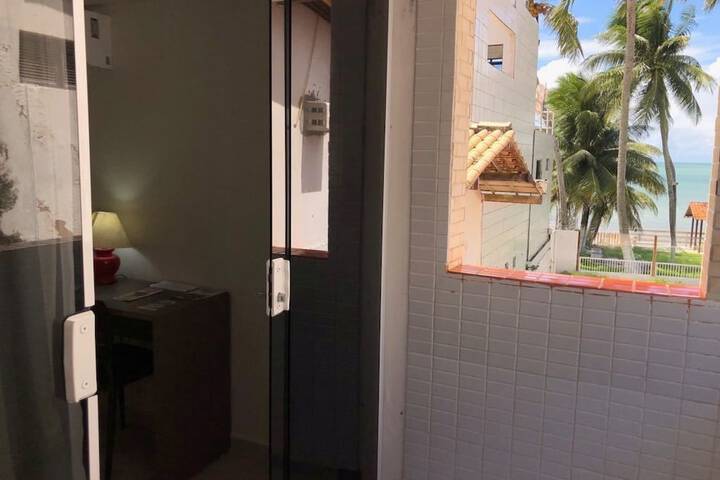 Room 10 of 63