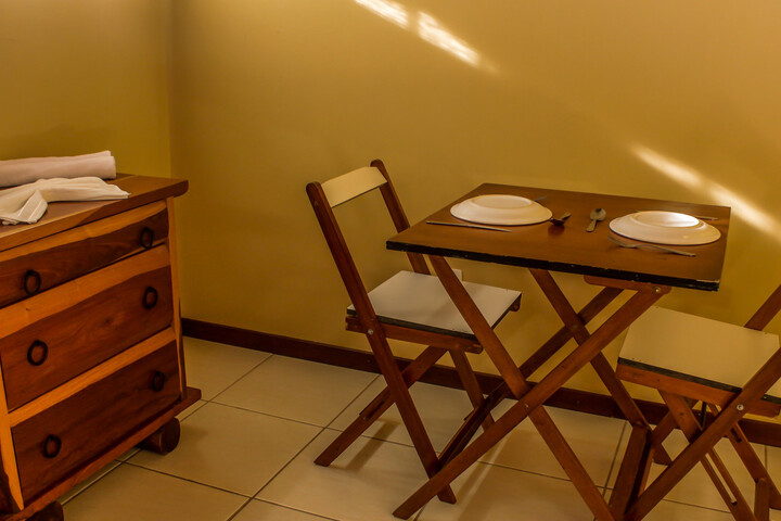Room 6 of 22