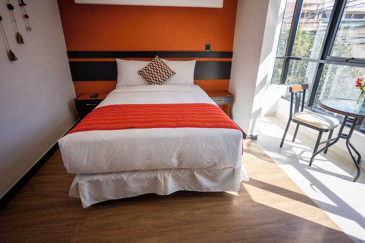 Room 4 of 36