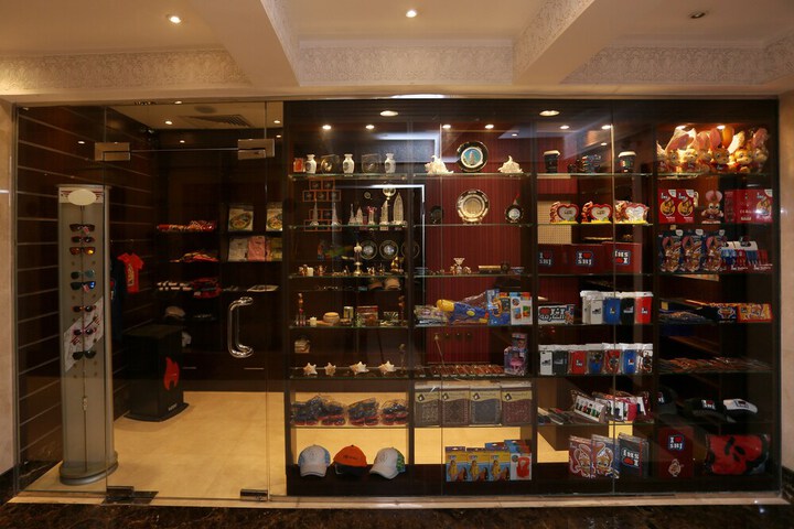 Gift Shop 30 of 43