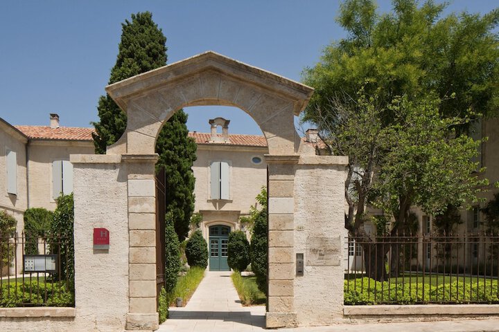 Hotel 98 of 105
