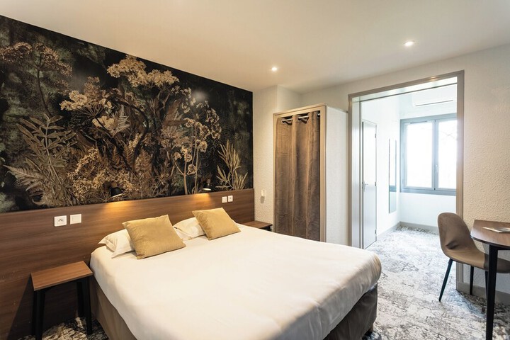 Room 49 of 113
