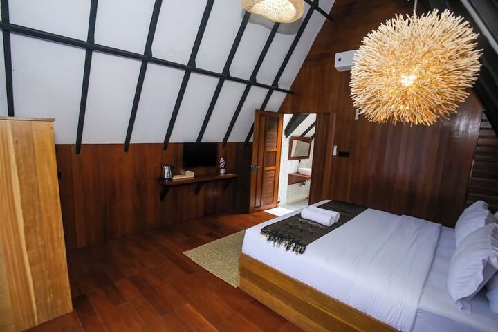 Room 15 of 35