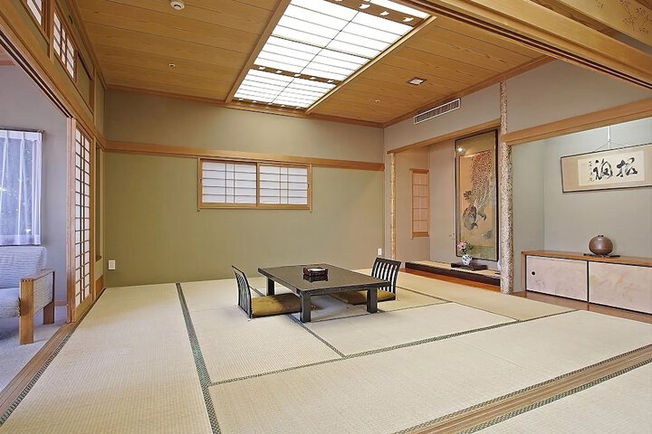 Room 14 of 43