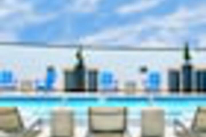 Pool 116 of 285