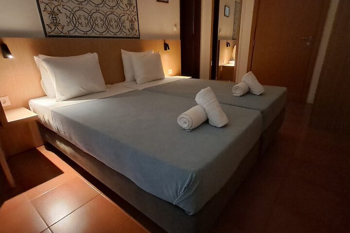 Room 13 of 160