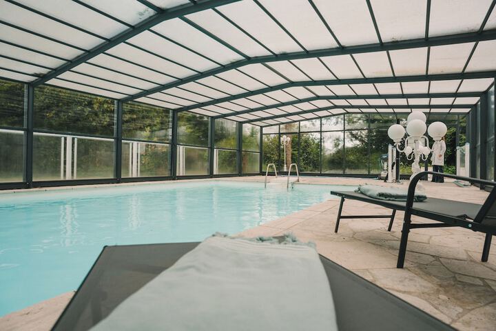 Pool 38 of 52