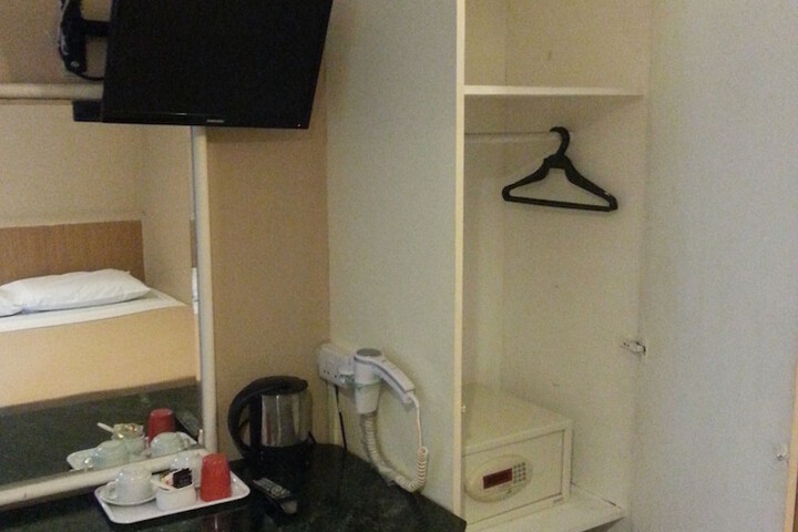 Room amenity
