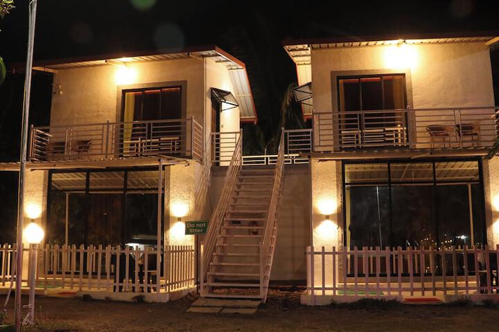Hotel 100 of 105