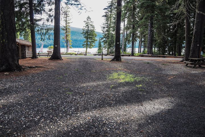 Property Grounds 92 of 147