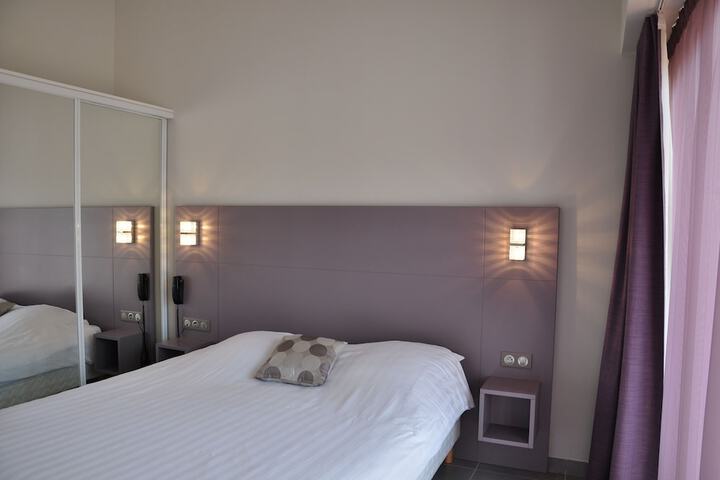 Room 14 of 41