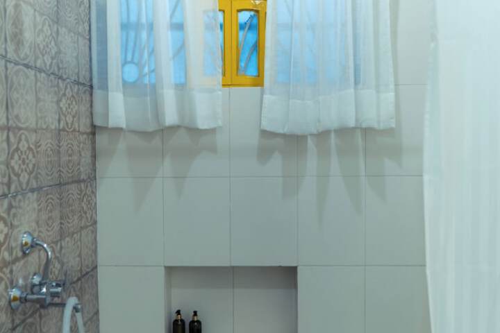 Room 48 of 78