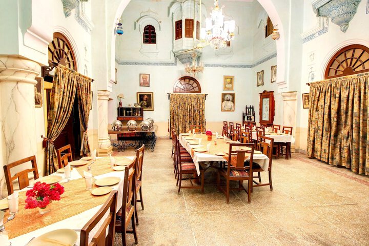 Dining Photos