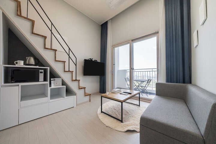 Room 3 of 29
