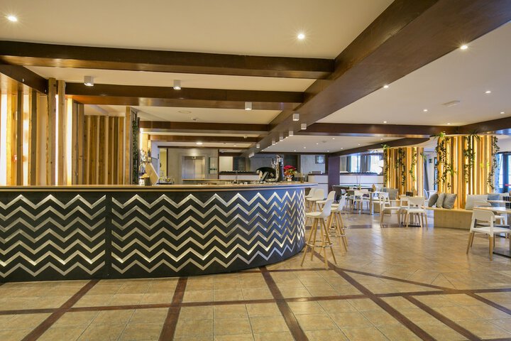 Hotel Interior 4 of 80
