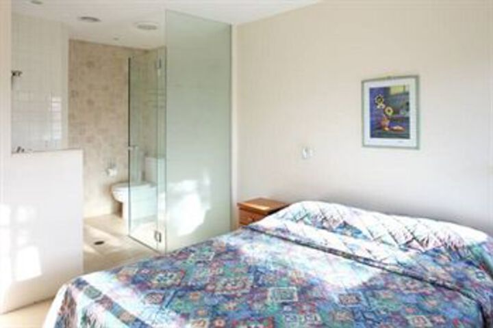 Room 2 of 13
