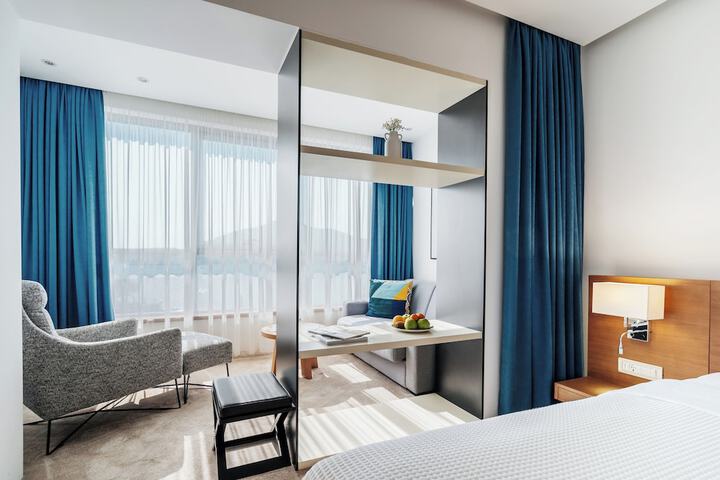 Room 36 of 150