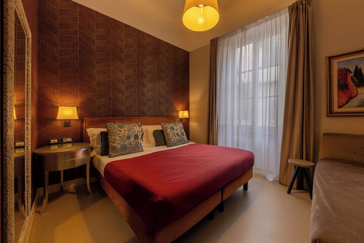 Room 70 of 124