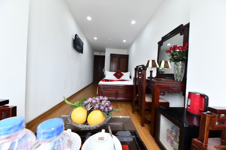 Room 8 of 36