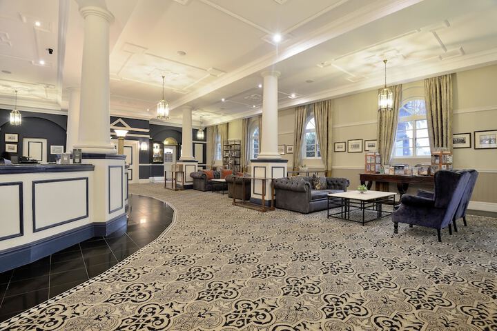Hotel Lobby