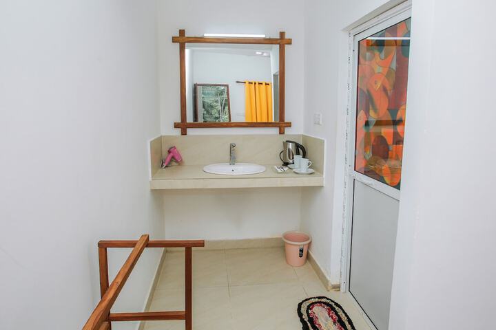 Room 3 of 18