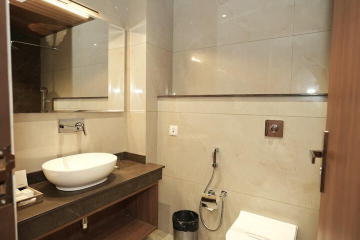 Room 20 of 40