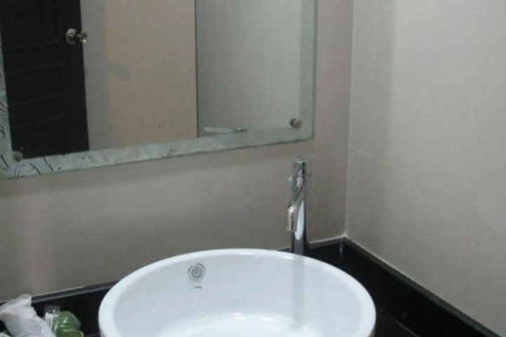 Photo 25