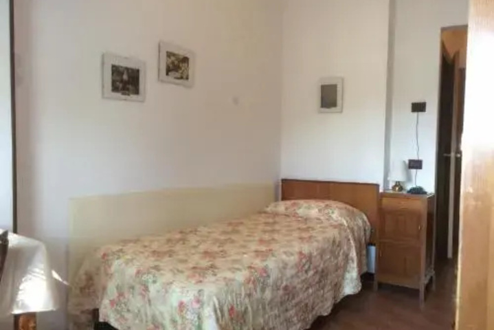 Room 4 of 21