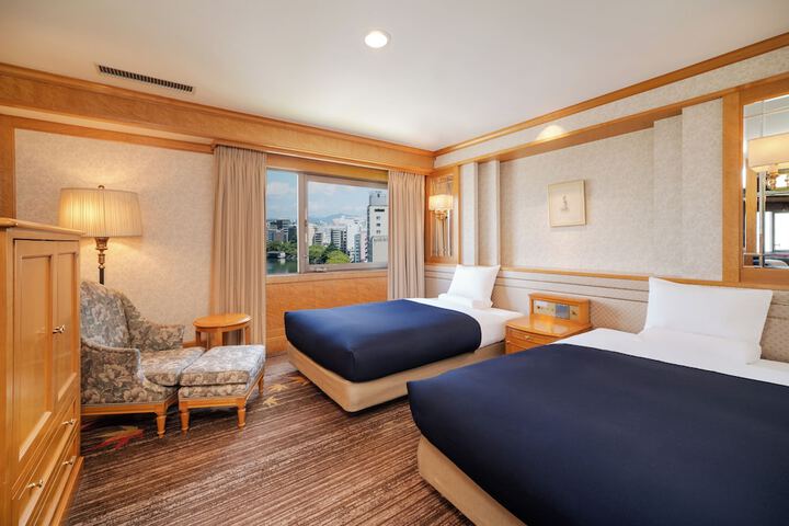 Room 14 of 46