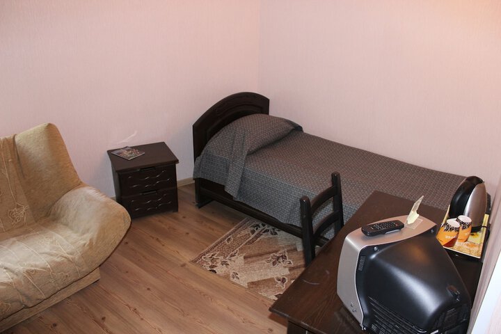 Room 12 of 41