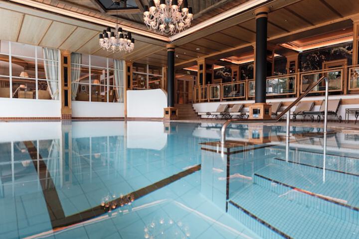 Pool 90 of 138